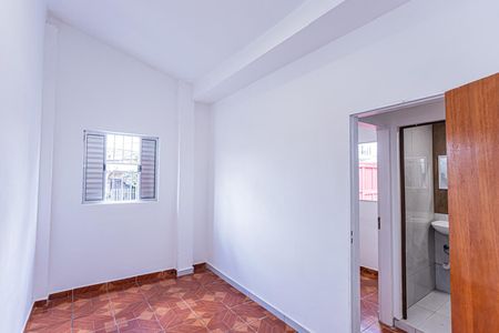 Quarto de casa para alugar com 1 quarto, 54m² em Vila Bonilha, São Paulo