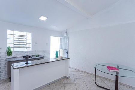 Casa para alugar com 54m², 1 quarto e 1 vaga Casa para alugar com 54m², 1 quarto e 1 vagaSala e cozinha
