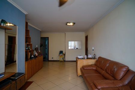 Apartamento à venda com 160m², 3 quartos e 1 vagaSala