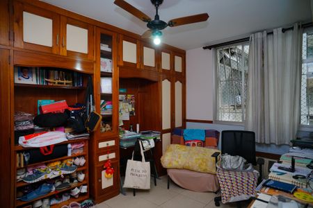 Apartamento à venda com 160m², 3 quartos e 1 vagaQuarto 2