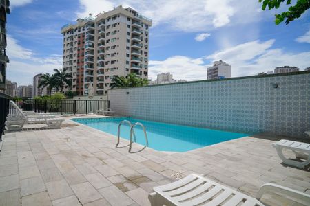 Apartamento à venda com 160m², 3 quartos e 1 vagaÁrea comum - Piscina