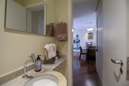 Apartamento à venda com 142m², 4 quartos e 3 vagasLavabo