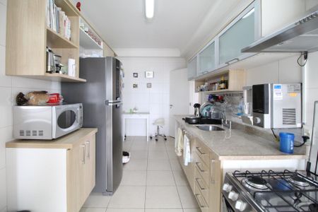 Apartamento à venda com 142m², 4 quartos e 3 vagasCozinha
