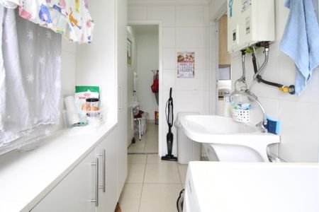 Apartamento à venda com 142m², 4 quartos e 3 vagasÁrea de Serviço