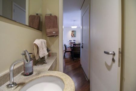 Apartamento à venda com 142m², 4 quartos e 3 vagasLavabo