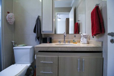 Apartamento à venda com 142m², 4 quartos e 3 vagasBanheiro da Suíte