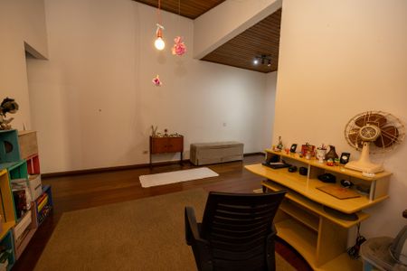 Casa à venda com 260m², 3 quartos e 4 vagas Casa à venda com 260m², 3 quartos e 4 vagasSala 3