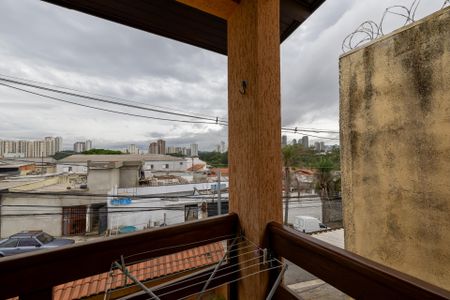 Casa à venda com 260m², 3 quartos e 4 vagas Casa à venda com 260m², 3 quartos e 4 vagasVaranda da Suite