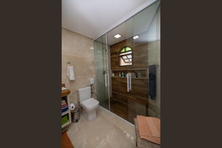 Casa à venda com 260m², 3 quartos e 4 vagas Casa à venda com 260m², 3 quartos e 4 vagasBanheiro da Suite