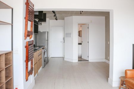 Studio de kitnet/studio para alugar com 1 quarto, 30m² em Bom Retiro, São Paulo