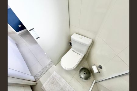 Apartamento à venda com 67m², 2 quartos e 2 vagas Banheiro da Suíte