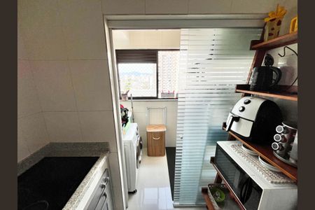Apartamento à venda com 67m², 2 quartos e 2 vagasCozinha