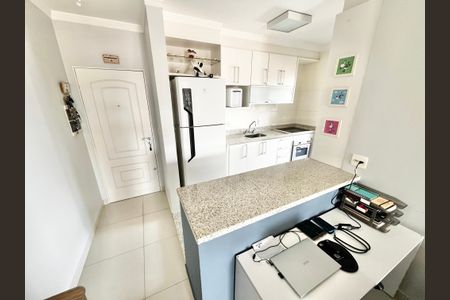 Apartamento à venda com 67m², 2 quartos e 2 vagasCozinha