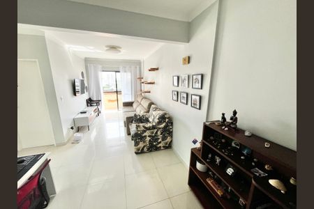 Apartamento à venda com 67m², 2 quartos e 2 vagasSala