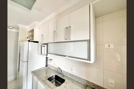 Apartamento à venda com 67m², 2 quartos e 2 vagasCozinha