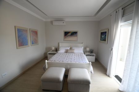 Casa de condomínio à venda com 410m², 4 quartos e 2 vagasQuarto 3 - Suíte 