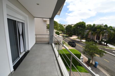 Casa de condomínio à venda com 410m², 4 quartos e 2 vagasQuarto 3 - Suíte  Sacada