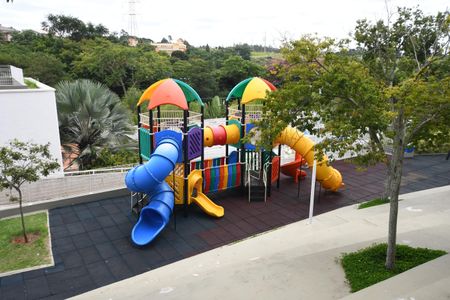 Casa de condomínio à venda com 410m², 4 quartos e 2 vagasÁrea comum - Playground