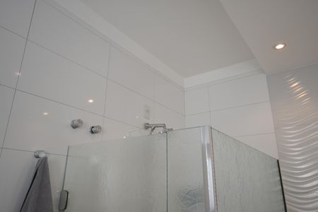 Casa de condomínio à venda com 410m², 4 quartos e 2 vagasBanheiro Suíte