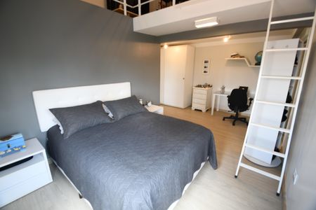 Casa de condomínio à venda com 410m², 4 quartos e 2 vagasQuarto 2 - Suíte
