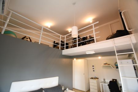 Casa de condomínio à venda com 410m², 4 quartos e 2 vagasQuarto 2 - Suíte