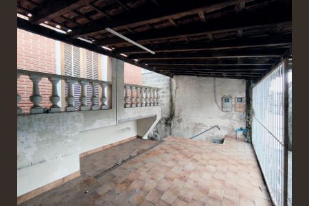 Casa à venda com 190m², 4 quartos e 2 vagas Casa à venda com 190m², 4 quartos e 2 vagasGaragem