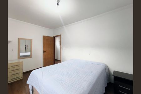 Casa à venda com 190m², 4 quartos e 2 vagas Casa à venda com 190m², 4 quartos e 2 vagasQuarto 1