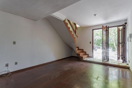 Sala de casa à venda com 2 quartos, 86m² em Petrópolis, Porto Alegre