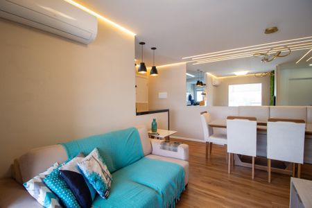 Sala  de apartamento para alugar com 2 quartos, 66m² em Aparecidinha, Sorocaba