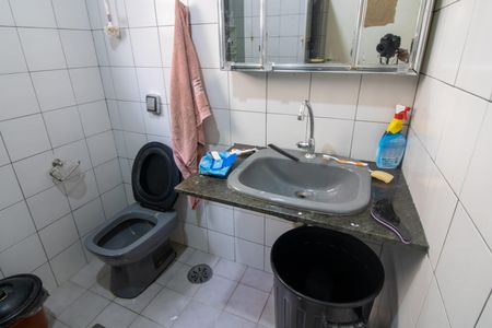 Casa à venda com 120m², 2 quartos e 1 vagaBanheiro