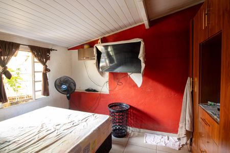 Casa à venda com 120m², 2 quartos e 1 vagaQuarto Fundo