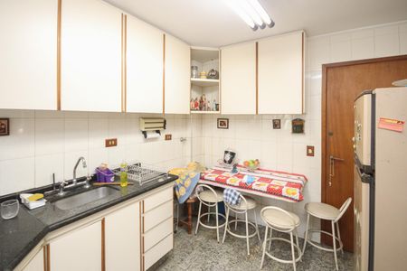 Apartamento à venda com 51m², 2 quartos e 1 vaga Apartamento à venda com 51m², 2 quartos e 1 vagaCozinha