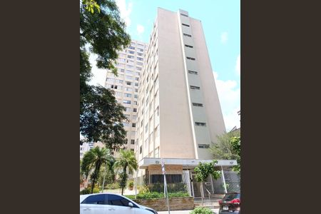 Apartamento para alugar com 94m², 2 quartos e 1 vaga Apartamento para alugar com 94m², 2 quartos e 1 vagaFachada