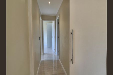 Apartamento para alugar com 66m², 2 quartos e 1 vagaCorredor 
