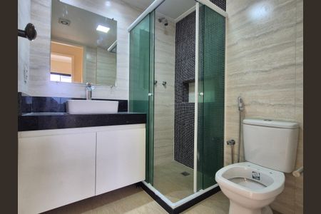 Apartamento para alugar com 66m², 2 quartos e 1 vagaBanheiro 