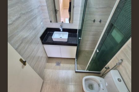 Apartamento para alugar com 66m², 2 quartos e 1 vagaBanheiro 