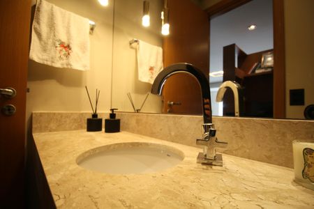 Apartamento para alugar com 103m², 2 quartos e 2 vagasLavabo