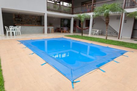 Casa de condomínio à venda com 1000m², 5 quartos e 4 vagas Casa de condomínio à venda com 1000m², 5 quartos e 4 vagasPiscina