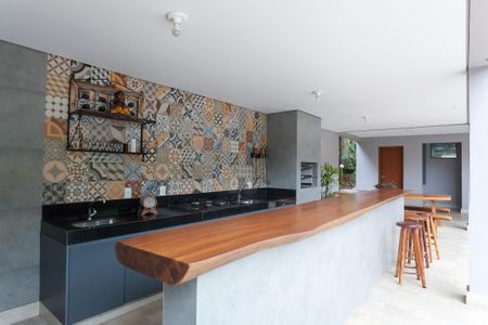 Casa de condomínio à venda com 1000m², 5 quartos e 4 vagas Casa de condomínio à venda com 1000m², 5 quartos e 4 vagasChurrasqueira