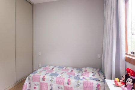 Casa de condomínio à venda com 1000m², 5 quartos e 4 vagas Casa de condomínio à venda com 1000m², 5 quartos e 4 vagasquarto 1