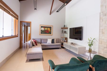 sala de casa de condomínio à venda com 4 quartos, 1000m² em Retiro do Chalé, Brumadinho