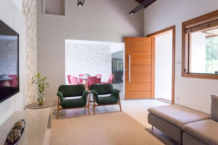 Casa de condomínio à venda com 1000m², 5 quartos e 4 vagas Casa de condomínio à venda com 1000m², 5 quartos e 4 vagas3037622 | 3038553
