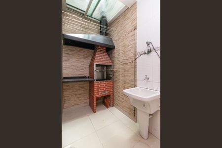 Casa de condomínio para alugar com 64m², 2 quartos e 1 vagaÁrea de Serviço