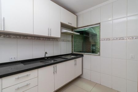 Casa de condomínio para alugar com 64m², 2 quartos e 1 vagaCozinha