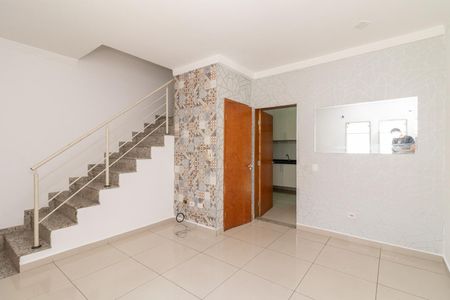 Sala de casa de condomínio para alugar com 2 quartos, 64m² em Parque Artur Alvim, São Paulo