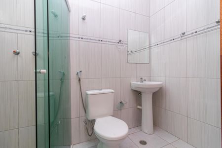 Casa de condomínio para alugar com 64m², 2 quartos e 1 vagaBanheiro da Suíte 2