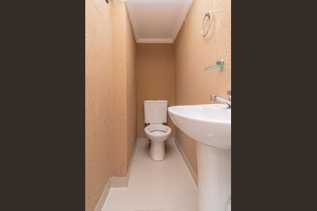 Casa de condomínio para alugar com 64m², 2 quartos e 1 vagaLavabo