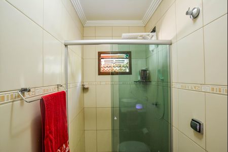 Casa à venda com 150m², 3 quartos e 4 vagas Casa à venda com 150m², 3 quartos e 4 vagasBanheiro da Suíte