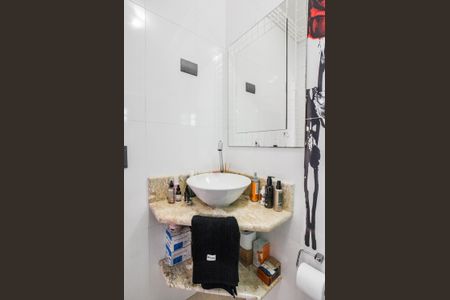 Casa à venda com 150m², 3 quartos e 4 vagas Casa à venda com 150m², 3 quartos e 4 vagasBanheiro da Suíte 3