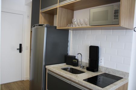 Cozinha de kitnet/studio para alugar com 1 quarto, 32m² em Paraíso, São Paulo